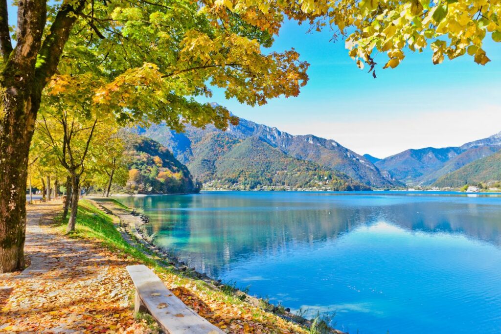 travel italian lakes