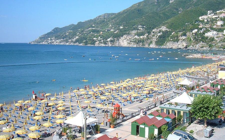 10 best beaches on the Amalfi Coast