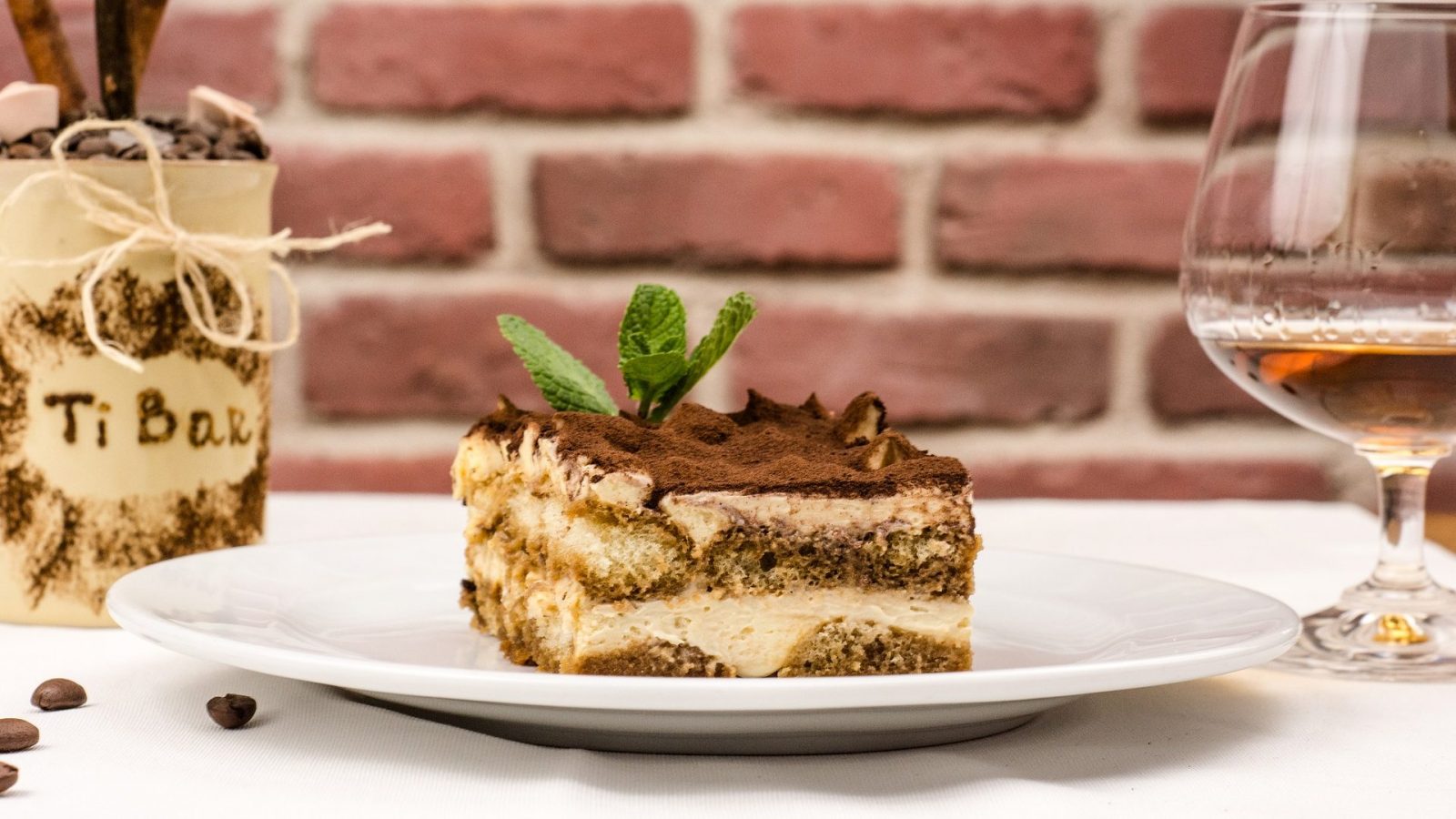 10 Best Italian Pastries to Try List of the Top Pastries in Italy