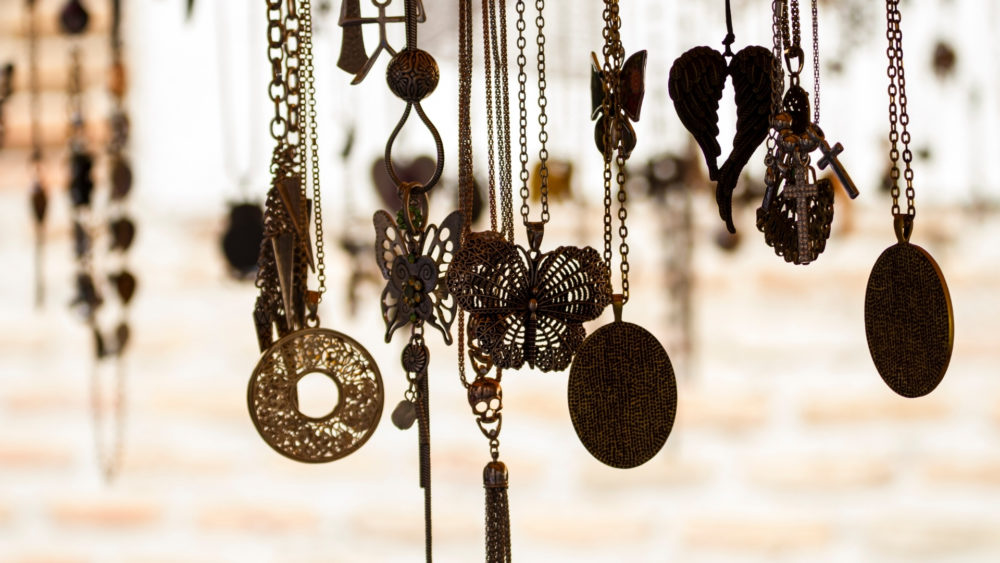 10 Handmade Jewelry Brands in Italy