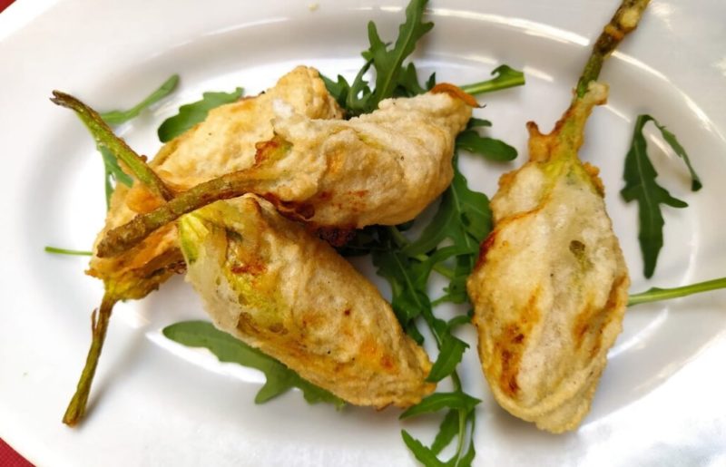 10 Best Restaurants in Naples Italy Naples Restaurants IB