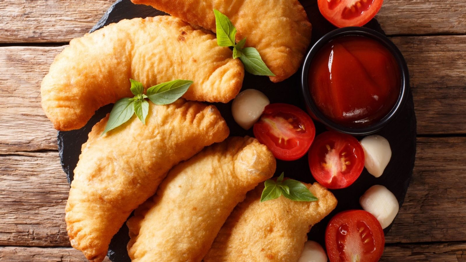 10 Best Dishes and Pastries To Try in Apulia Italy - Puglia Food