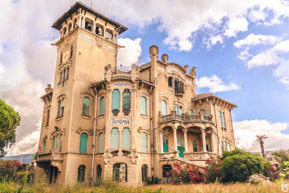 10 Stunning Abandoned Places in Italy - Abandoned Italian Villa, Mills...