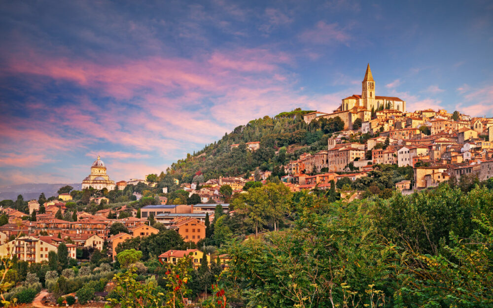 10 Best Places to Visit in Umbria Italy - Orvieto, Assisi, Perugia, Spoleto, Spello and more - Italy Best - Umbria Italy Map