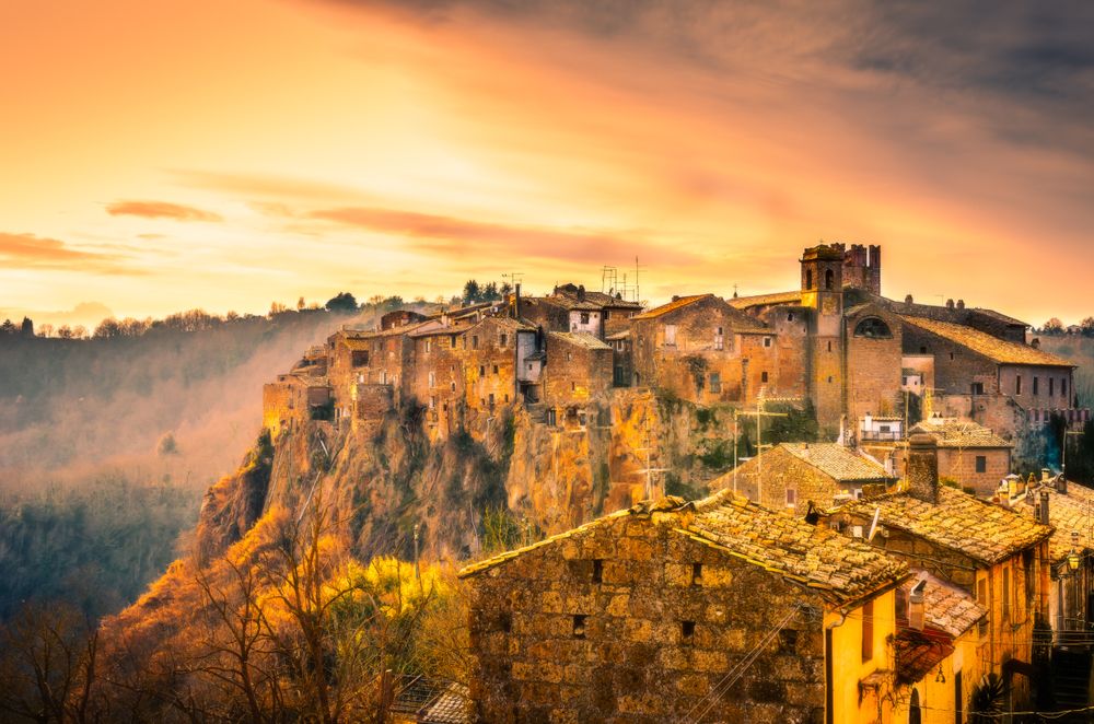 Discover the most amazing magical places in Italy, with ghost towns, sculptures, and gardens, with dreamy cities like Matera, Calcata,…