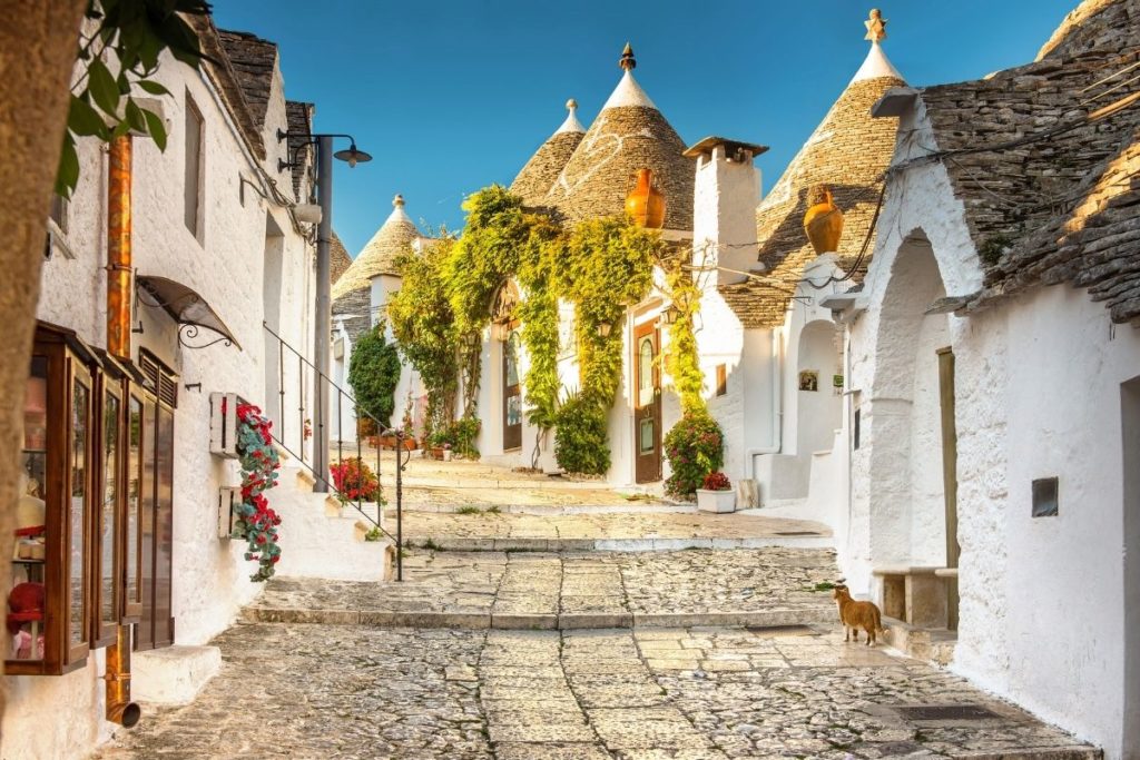 italian tourist town near naples