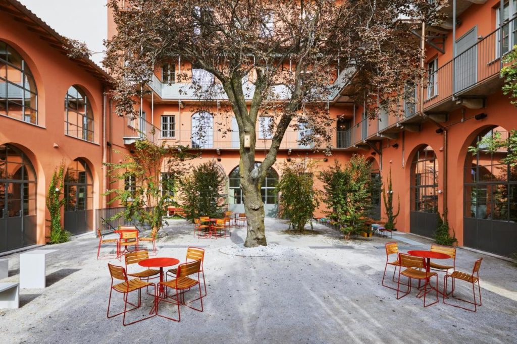 best hostels in Milan Italy