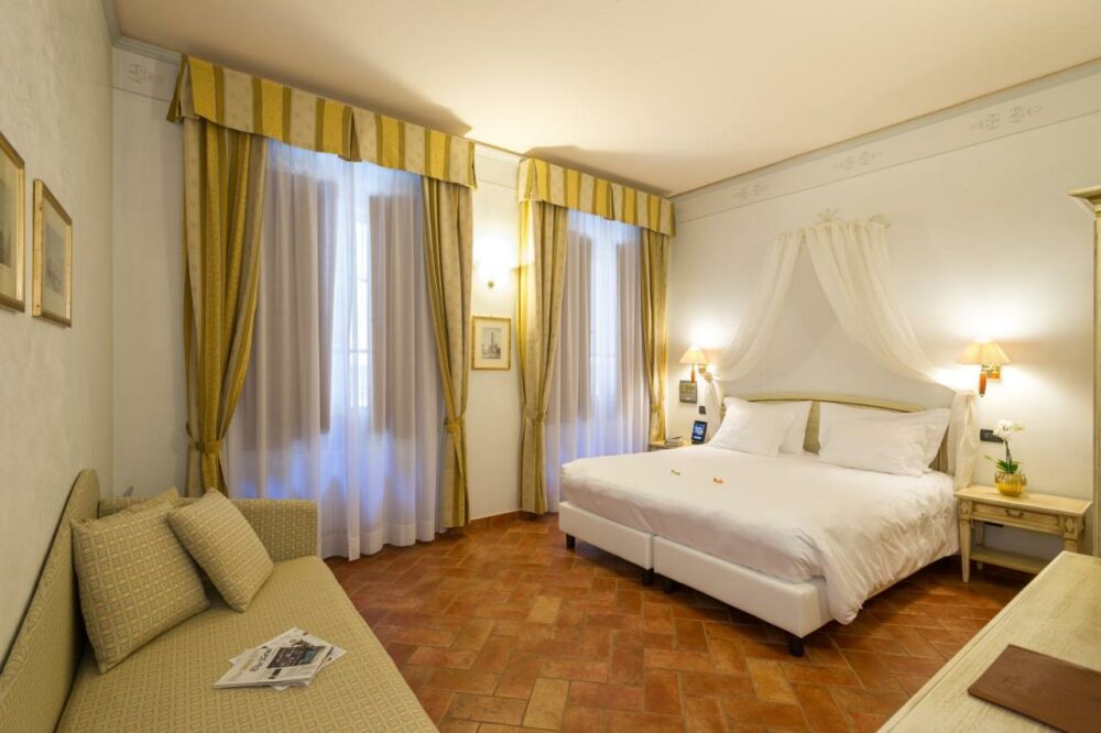 15 Best Florence Hotels - Hotels in Florence Italy | IB